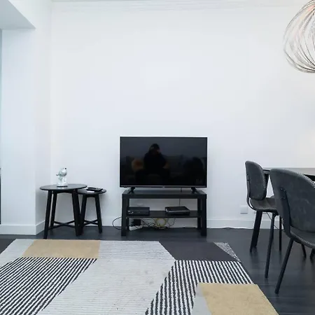 Apartament Hideaway Near The River