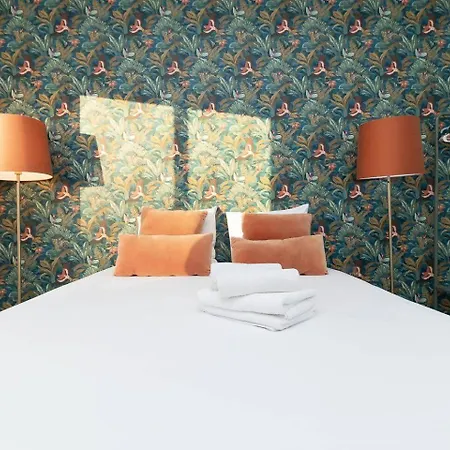 Апартаменты Hideaway Near The River