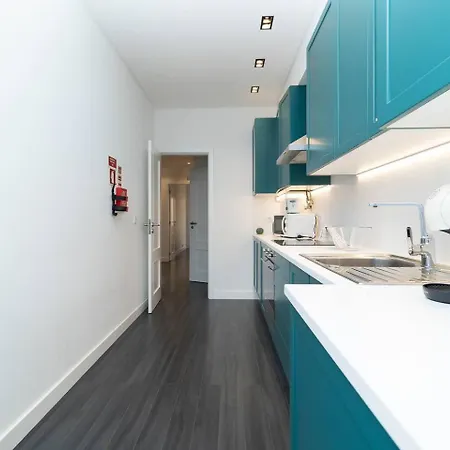 Hideaway Near The River *